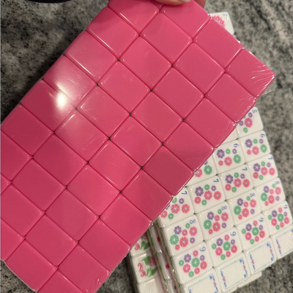 Colorful Mahjong Tiles Set - Picture 2 of 11